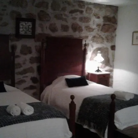 Solar Dos Pedrosos 아파트 *